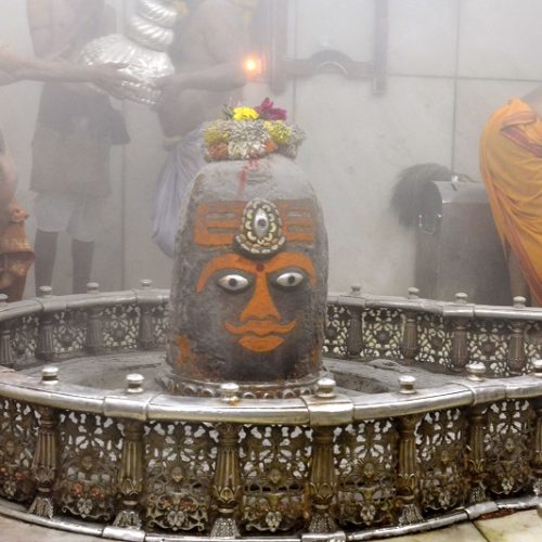 महाकाल भस्म आरती – उज्जैन (मध्य प्रदेश): मृत्यु पर विजय का दिव्य अनुष्ठान